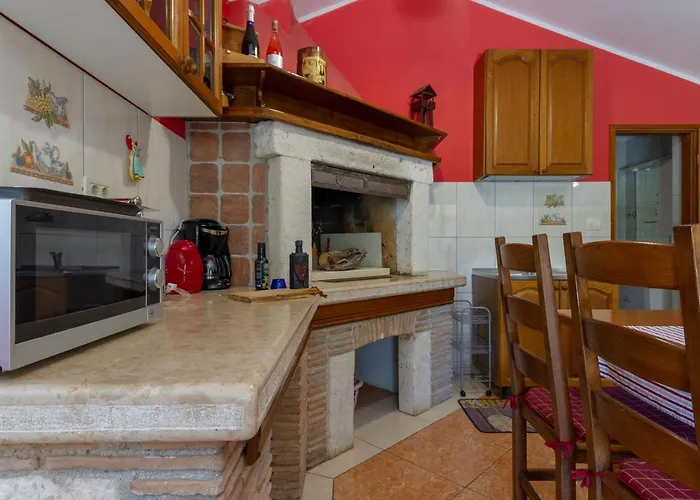 Red Romantic 2-1 Apartman *