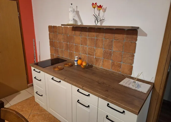 Red Romantic 2-1 Apartman Bale