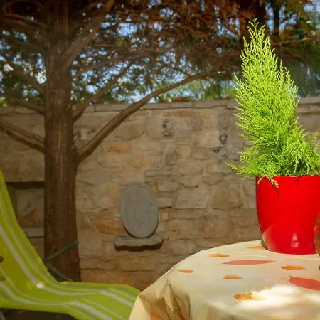 شقة Red Romantic 2-1