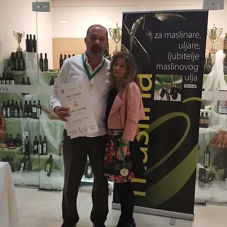 شقة Red Romantic 2-1 *