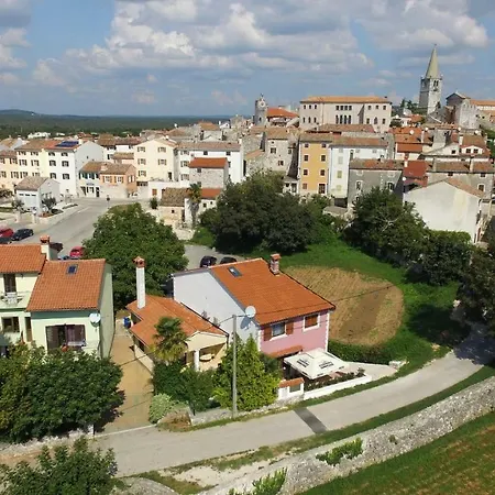 شقة Red Romantic 2-1