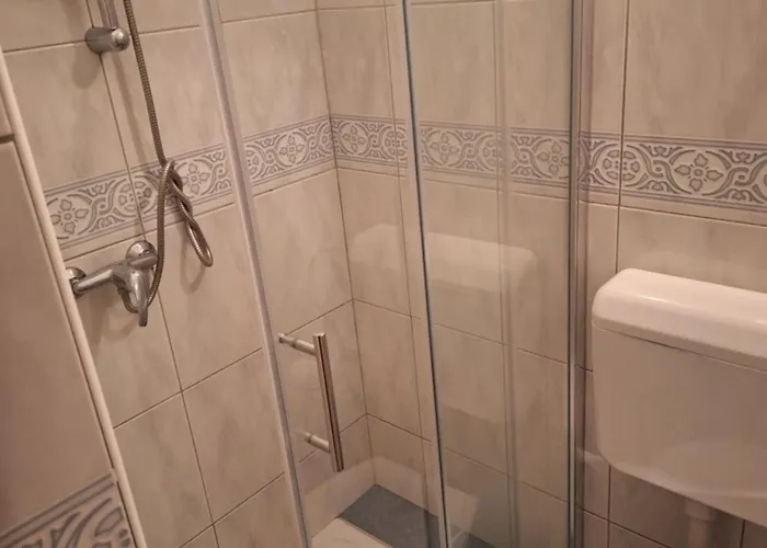 아파트 Red Romantic 2-1 *